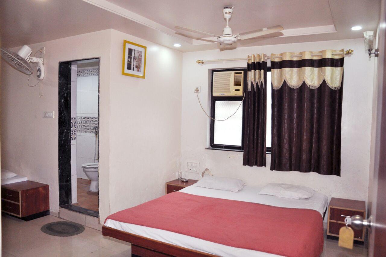 Hotel Sagar Lodging Aurangabad  Zewnętrze zdjęcie